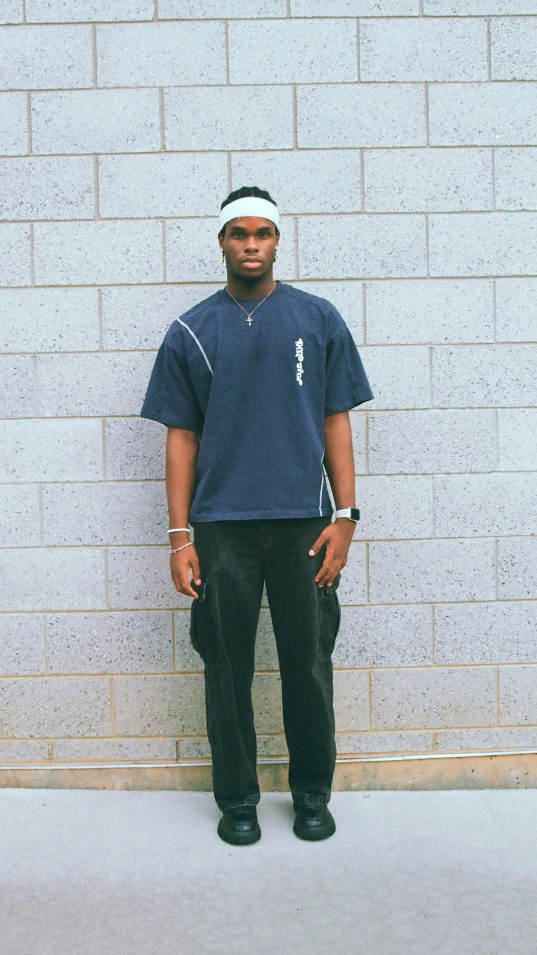 "Your Eyes Betrayed You" Tshirt - Navy Blue